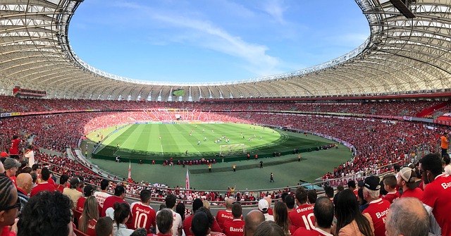 赛场屡屡制