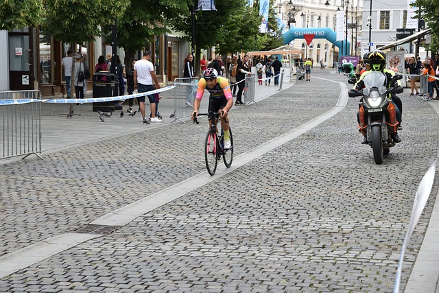 并在机会来 并在机会来